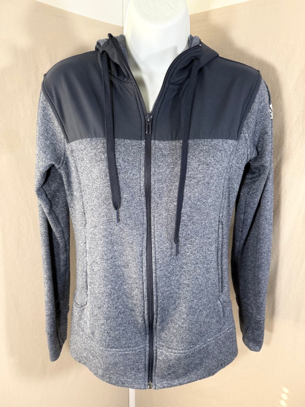 adidas Climawarm Gray Full Zip Hooded Fleece Jacket Small